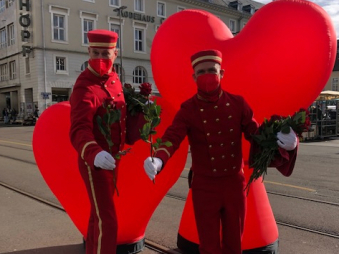 Rosenkavaliere-mit-Herzen.jpg